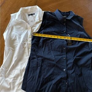 Banana Republic Women’s White & Navy  button up Sleeveless Dress Shirt Size 12